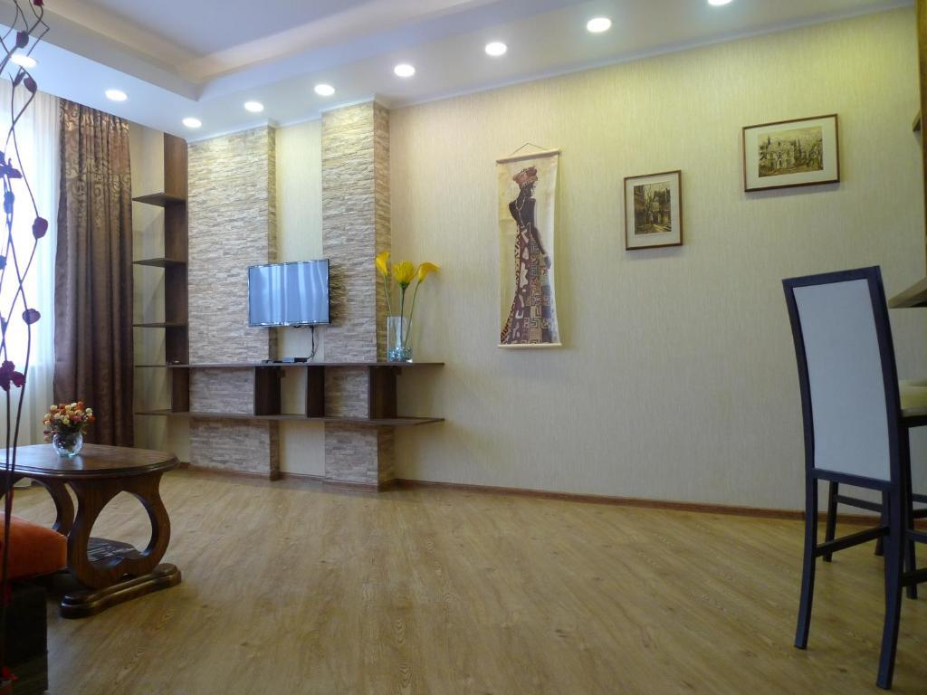 City Star — 4-Star Luxury Hotel in Tbilisi, Georgia