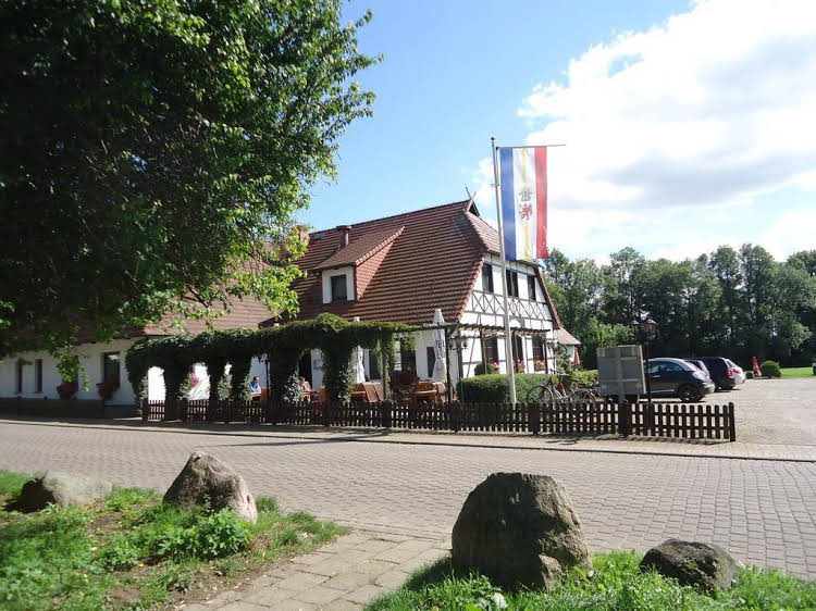 Landhotel Schorssow — hotel in Guestrow