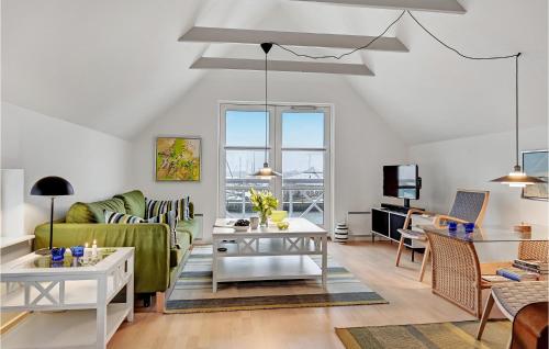 2 Bedroom Lovely Home In Grenaa — 4-Star Luxury Hotel in Grenaa, Denmark