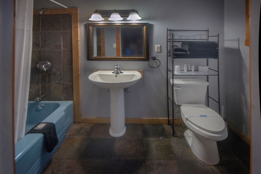 Rustic Inn - photo 22
