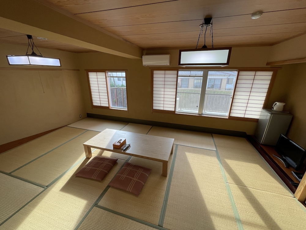 Marina Hotel Kaikuu in Shirahamacho-Usazakiminami, Japan