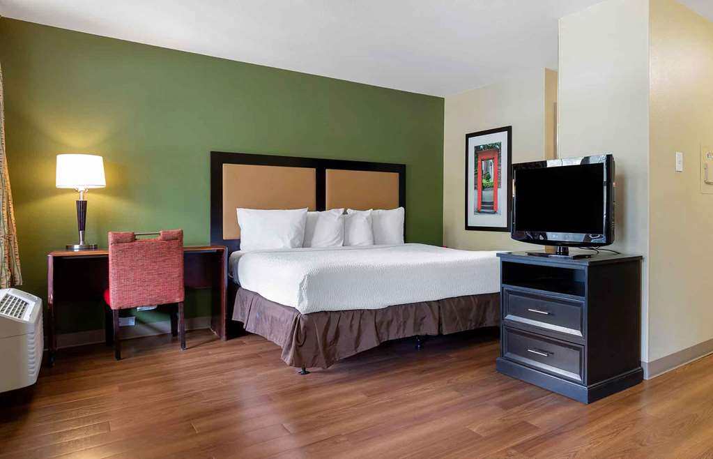 Extended Stay America Phoenix Chandler E. Chandler Blvd. - photo 30