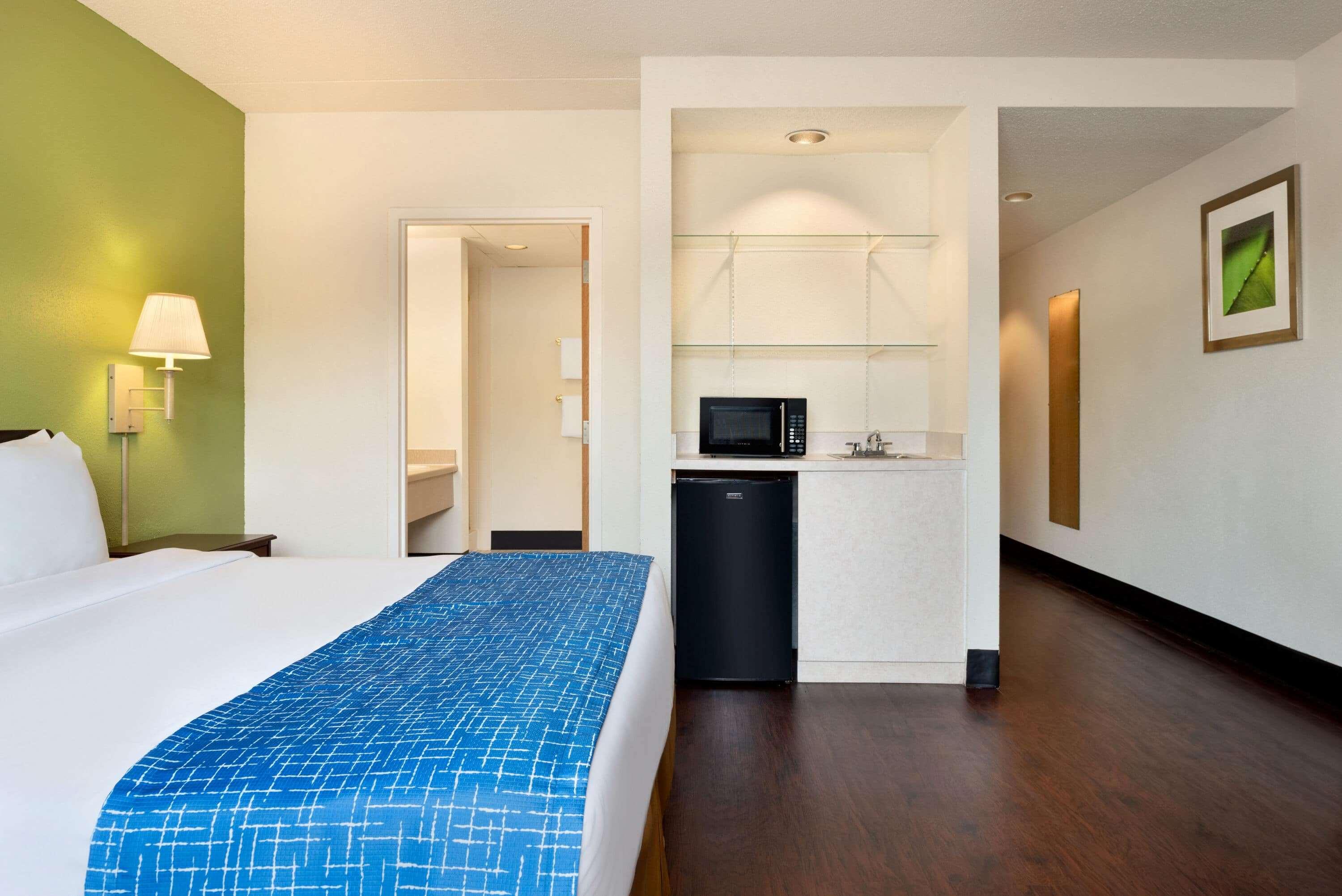 Travelodge by Wyndham Zanesville - photo 21