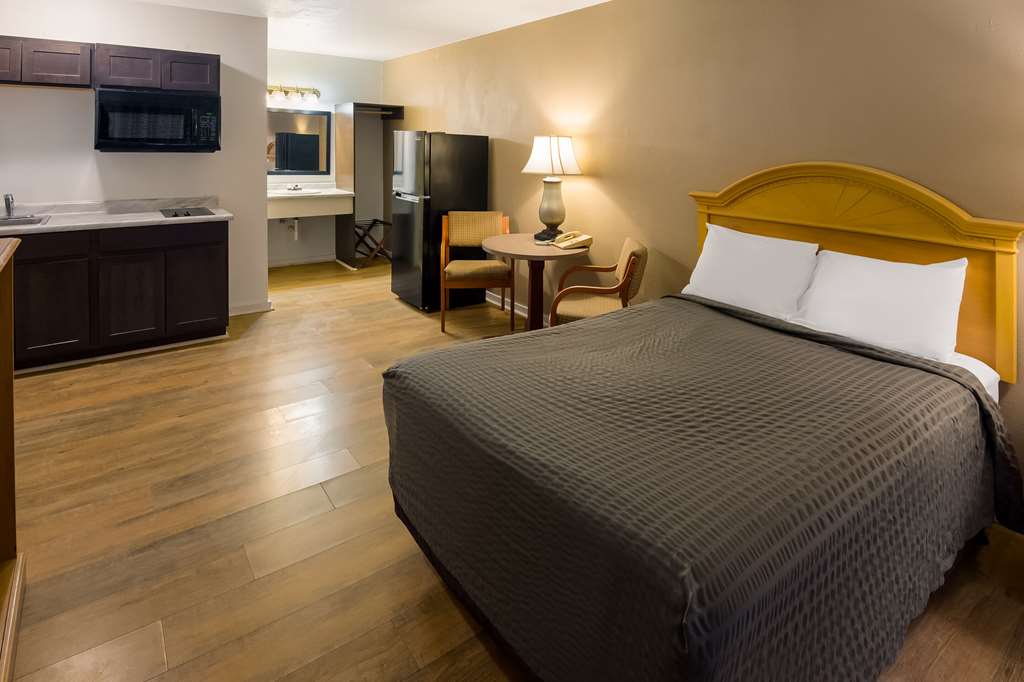 Suburban Extended Stay Brazil - photo 15