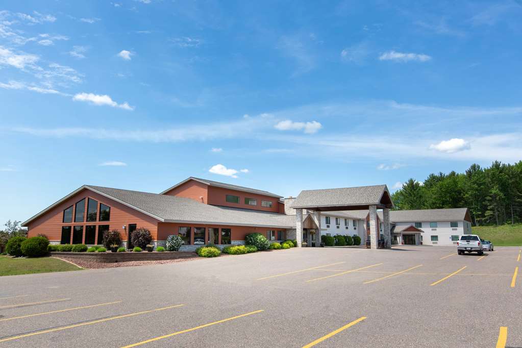 AmericInn by Wyndham Merrill - featured photo