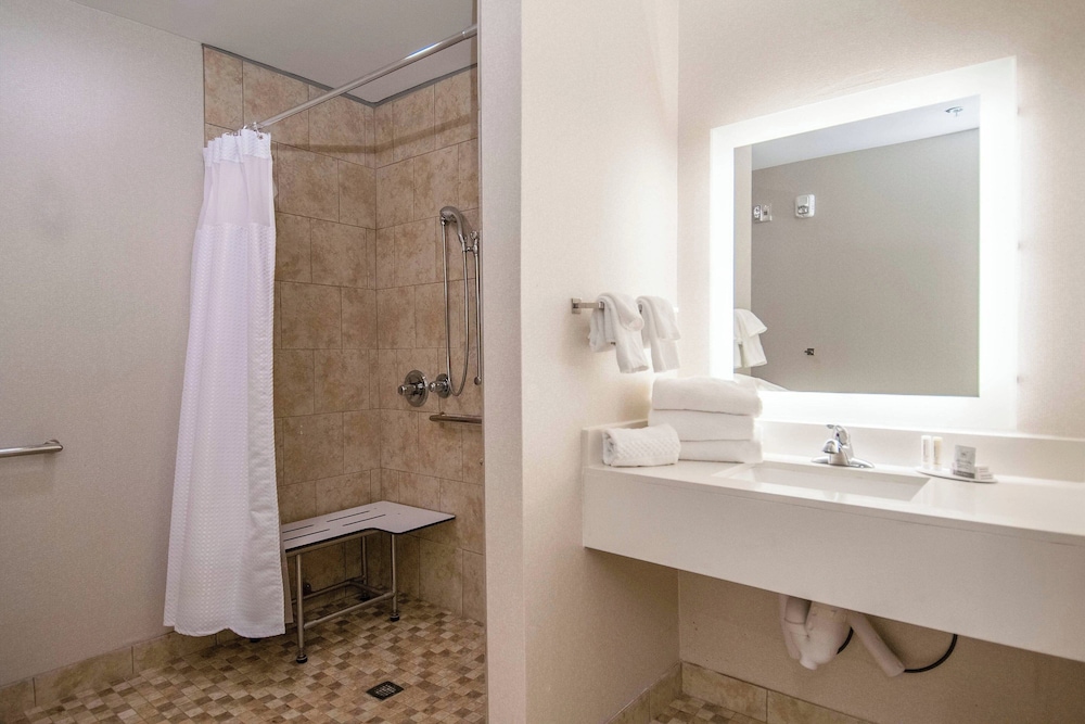 TownePlace Suites by Marriott Vidalia Riverfront - photo 22