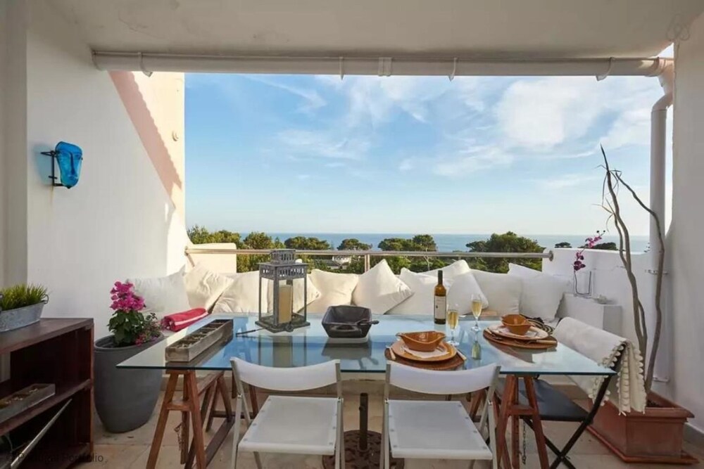 Luxury Sea View — 4-Star Luxury Hotel in Cascais, Portugal