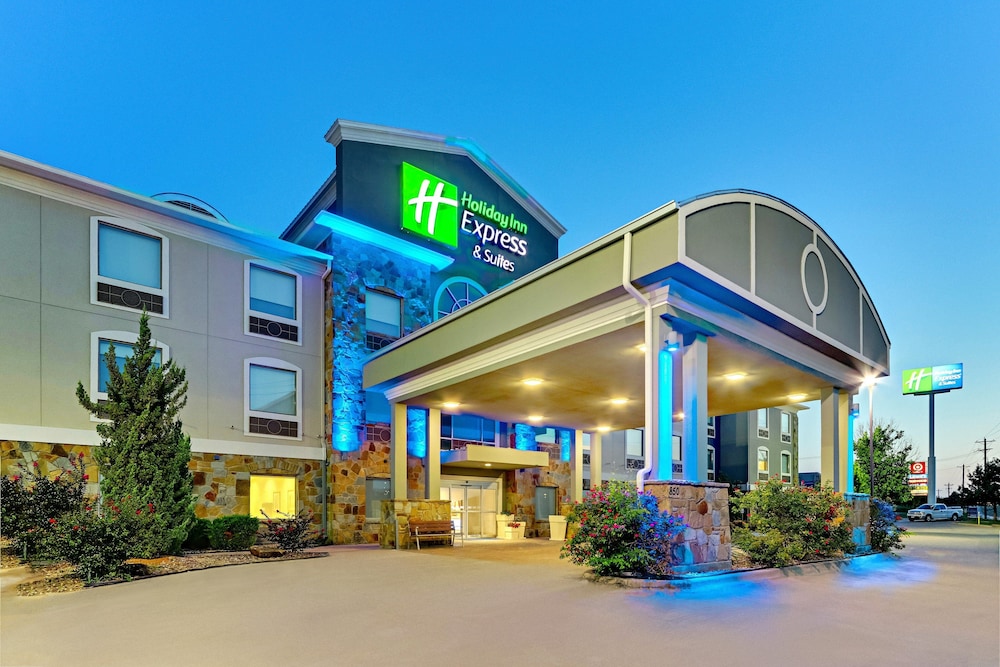 Holiday Inn Express Hotel & Suites Weatherford by IHG - photo 83