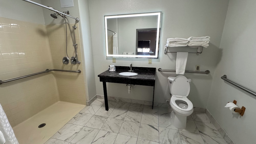 Sunbridge Inn and Suites - photo 46