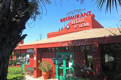 Inter Hotel Le Relais Saint Jean in Montpellier, France