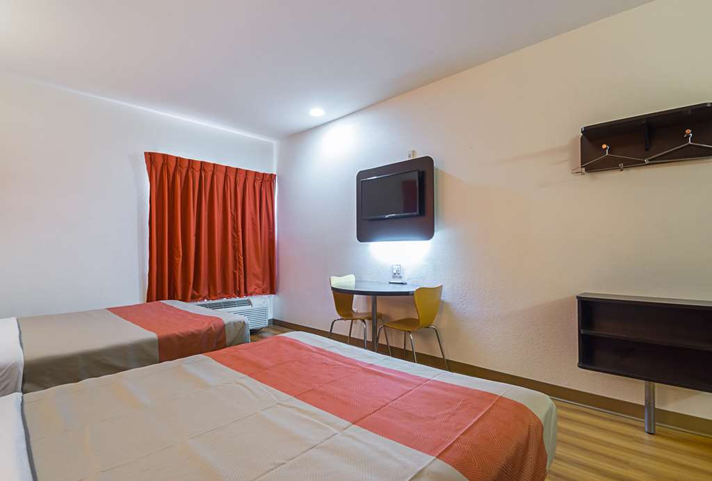 Motel 6 Dallas Irving DFW Airport South - photo 14