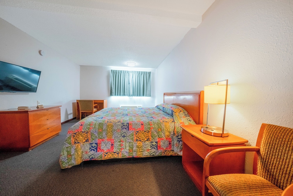 Unicorn Inn by OYO Portland - photo 16