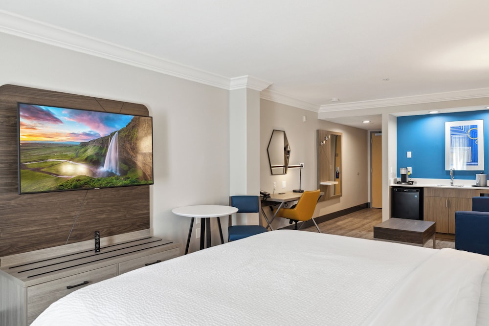 Holiday Inn Express Hotel & Suites Vacaville by IHG - photo 17