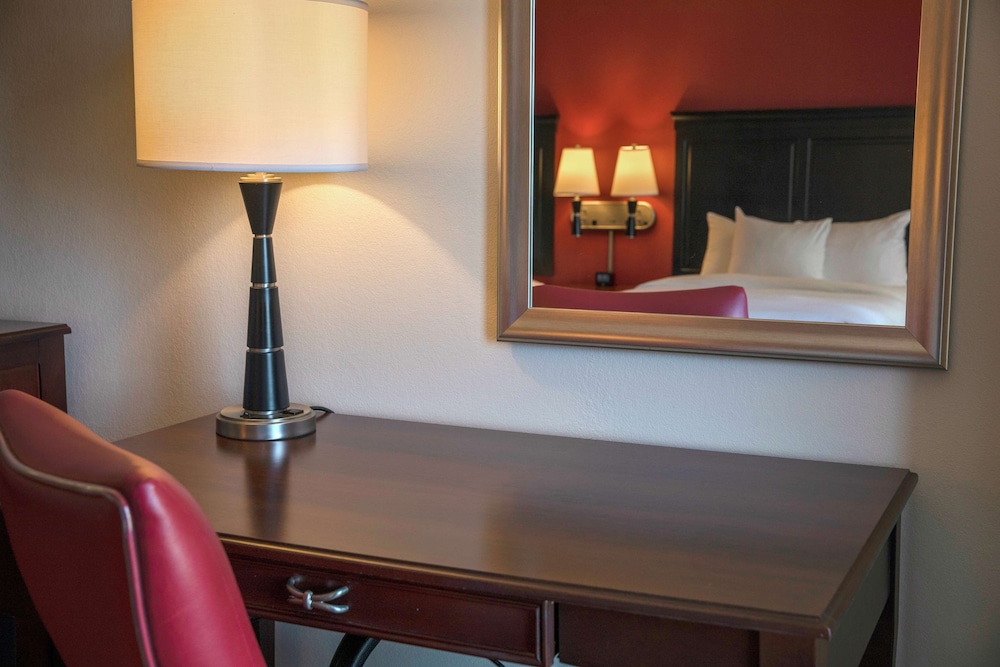 President Abraham Lincoln Springfield DoubleTree by Hilton - photo 11