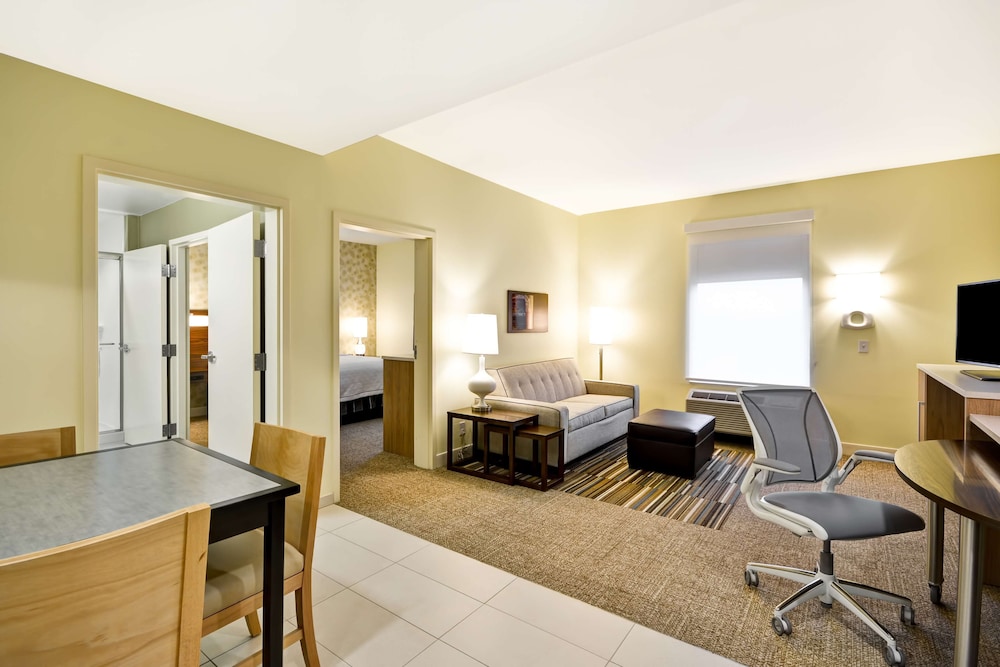 Home2 Suites by Hilton Dallas Addison - photo 8