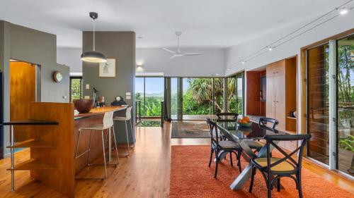 Mountain Breeze Retreat — Smithfield