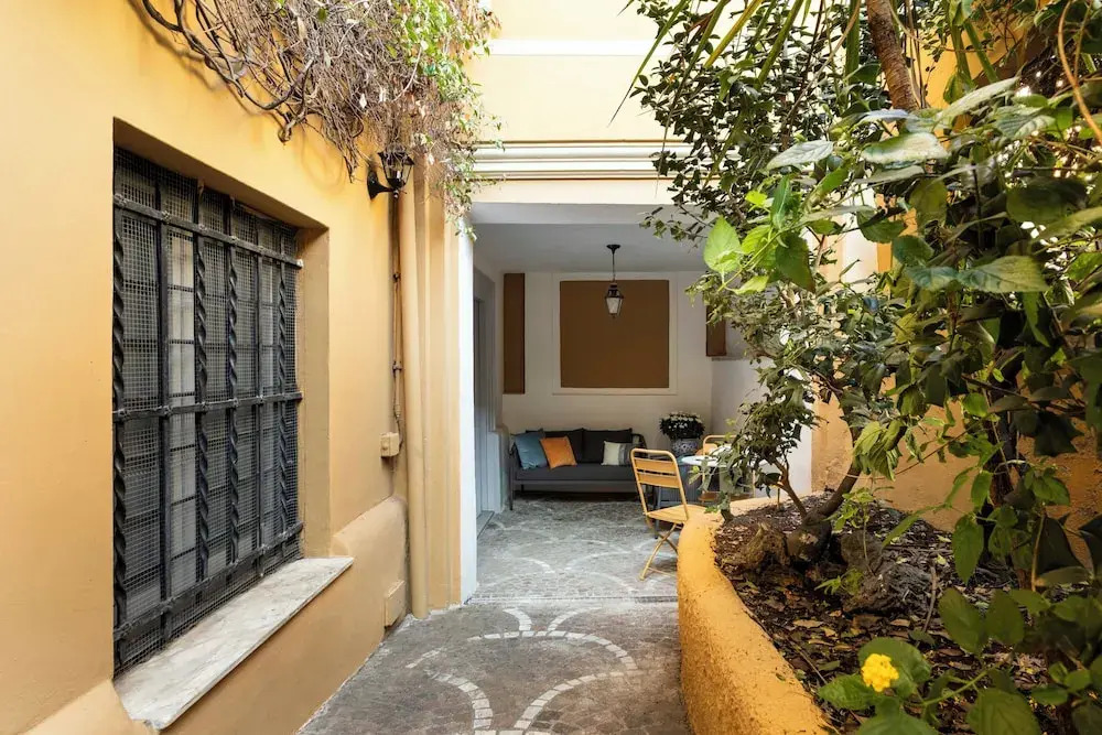 YCH Belle Epoque House — 4-Star Luxury Hotel in Rome, Italy