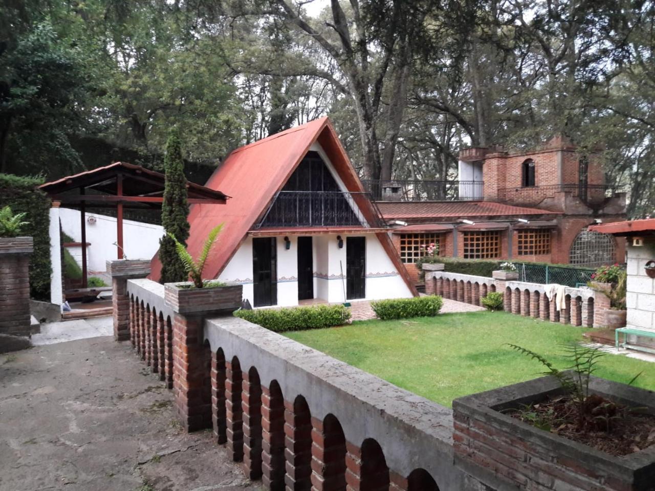 Cabaña de bosque con alberca pet-friendly hotel Santa Clara De Juarez
