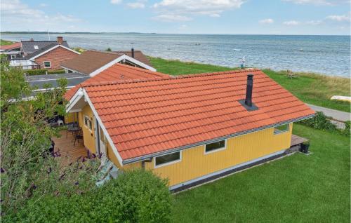 Awesome Home In Allingåbro With Kitchen — 4-Star Luxury Hotel in Allingabro, Denmark