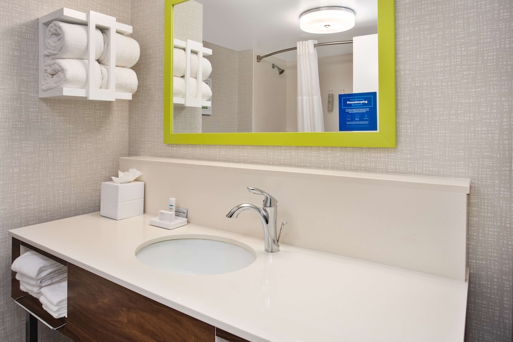 Hampton Inn & Suites Cape Coral Fort Myers Area FL - photo 28