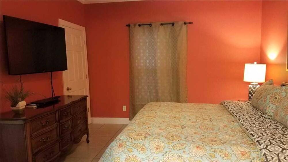 Twin Palms by Royal American Beach Getaways - photo 5