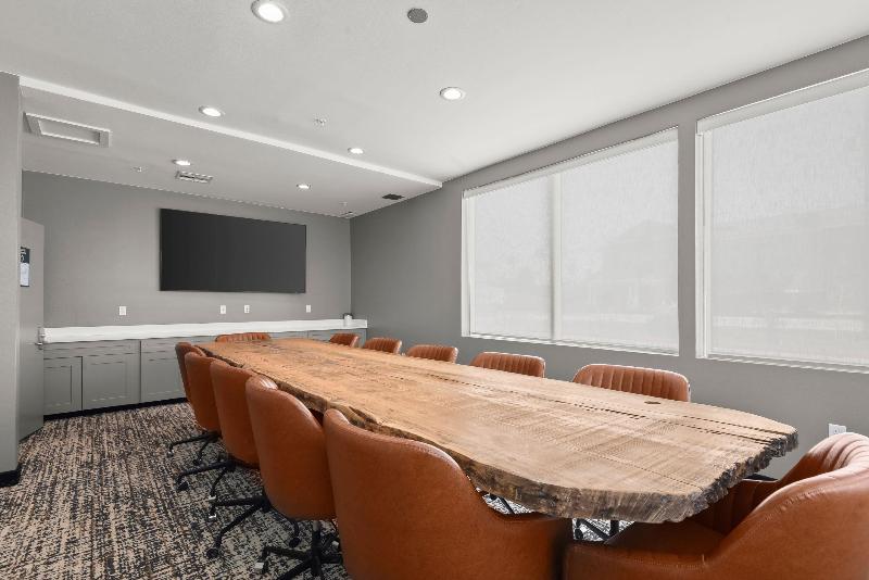 Best Western Plus Executive Residency Ascension Hotel - photo 98