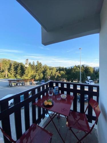 Studio Au Pied Des Pistes. in Ax-Les-Thermes, France