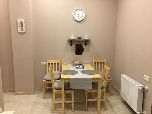 Old Alley Apartment