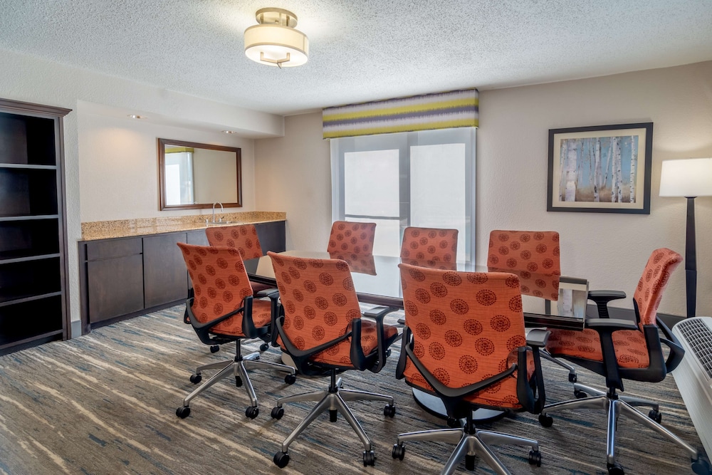 Hampton Inn Nashville Vanderbilt - photo 8