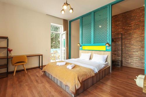 One bedroom apartment with Balcony near Fabrika