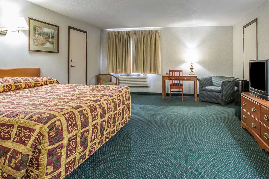 Rodeway Inn Bedford PA - photo 22