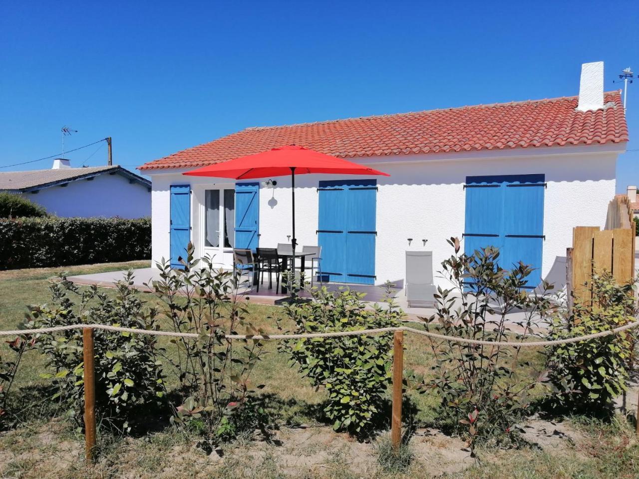 Le Barbatrin - carbon neutral hotel in Barbatre
