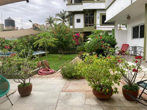 Hotel Las Olas Zicatela 2 — Brisas De Zicatela — photo 3