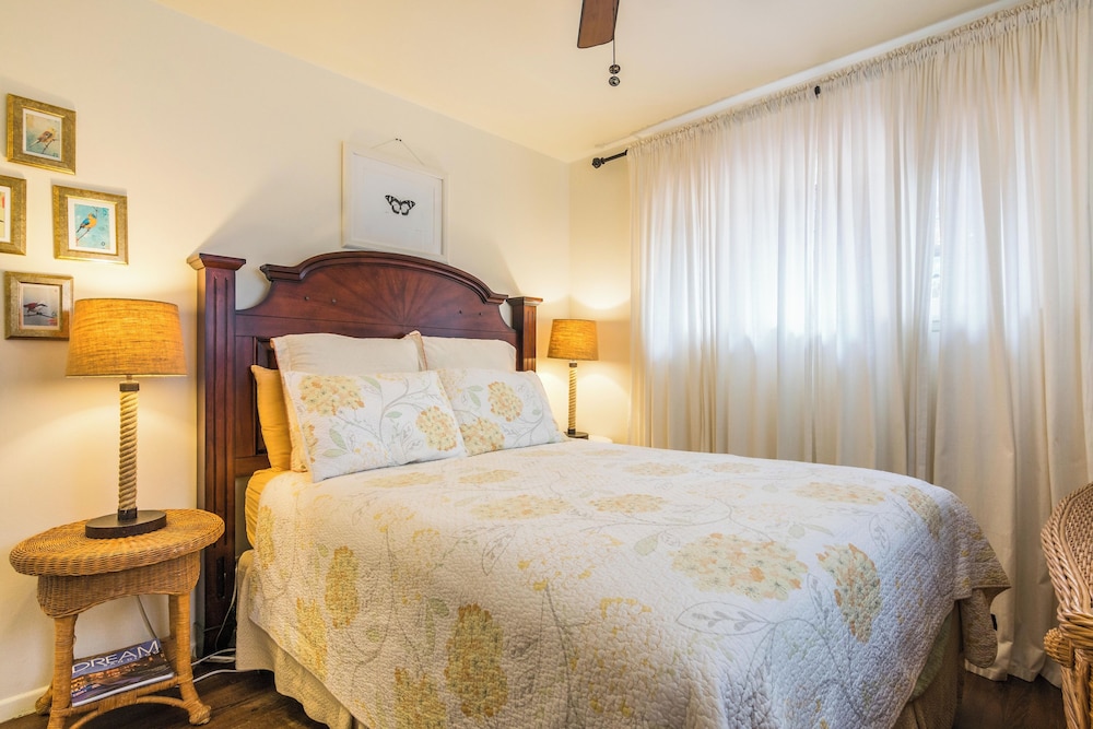 Redwood Hollow Cottages - photo 12