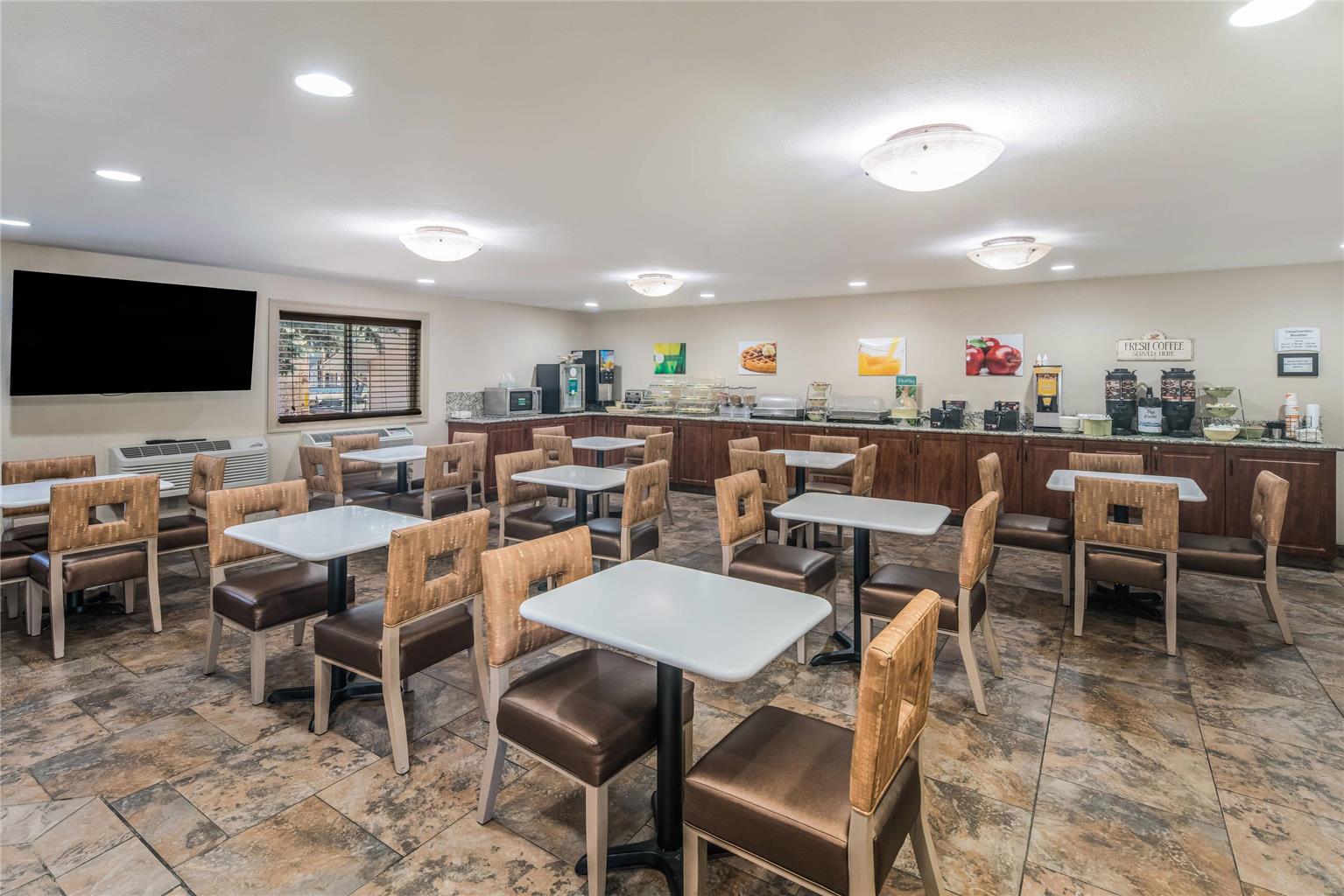 Quality Inn & Suites Downtown Walla Walla - photo 34