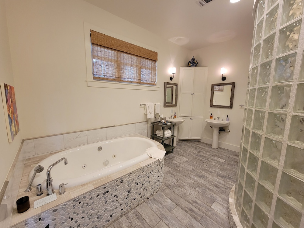 Sage Hill Inn & Spa - photo 206