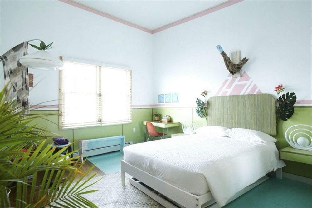 Playland Motel - photo 6