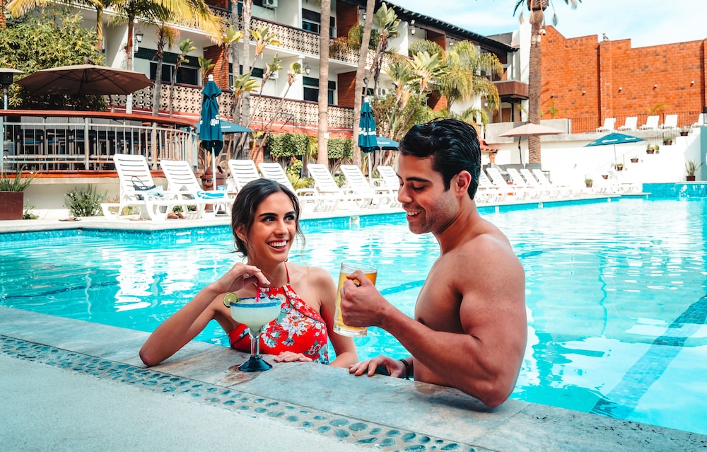 Poolside bar