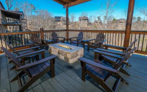 Splashin Mountain Retreat - last minute hotel in Pigeon Forge