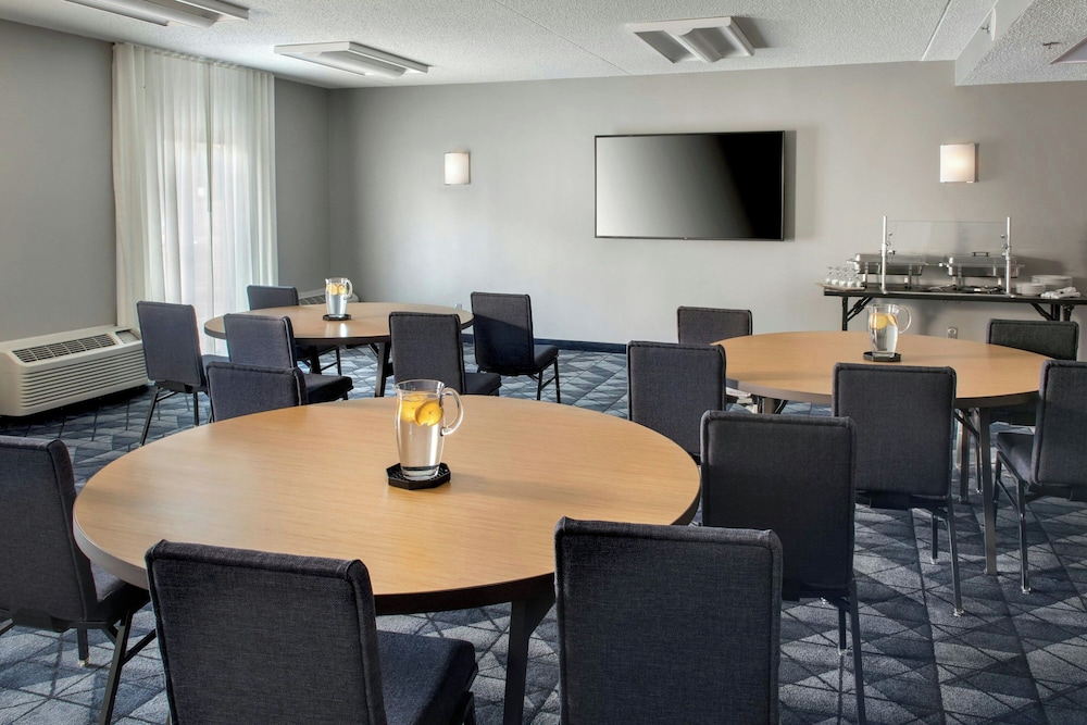 Courtyard by Marriott Annapolis - photo 36