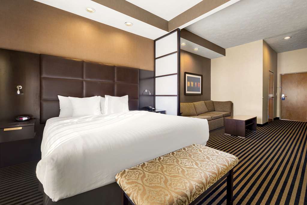 Sonesta Essential Indianapolis Airport - photo 18
