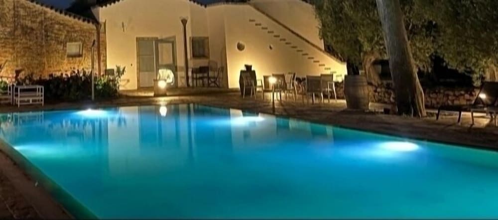 Masseria Celentano Relais & Agriturismo — 4-Star Luxury Hotel in San Severo, Italy