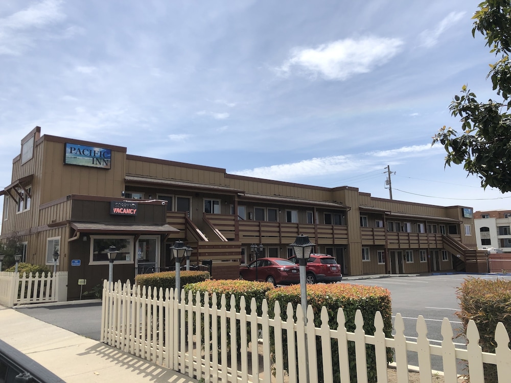 Pacific Inn - carbon neutral hotel in Grover Beach