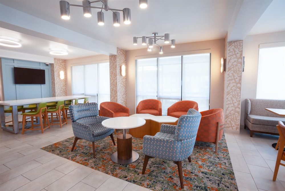 Hampton Inn Salt Lake City North - photo 5