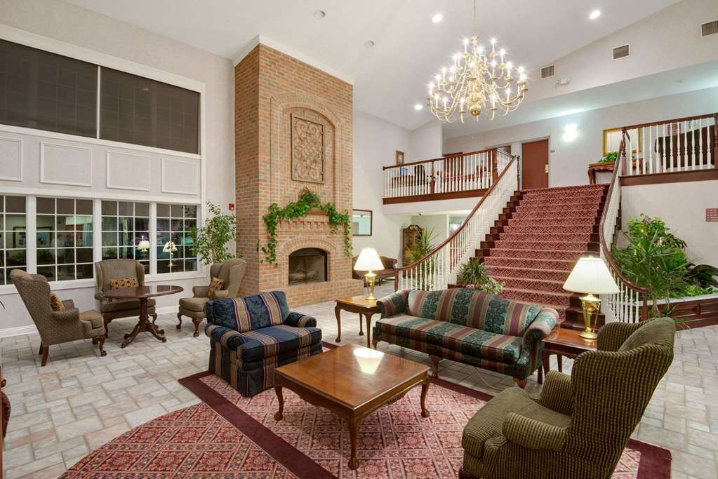 Days Inn by Wyndham Lisbon - photo 3