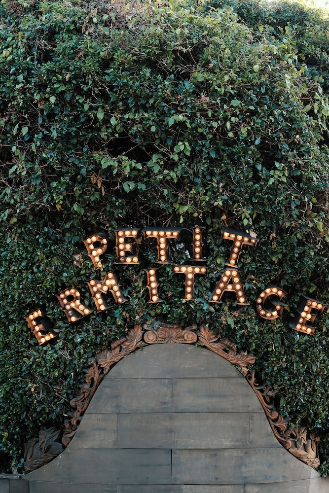 Petit Ermitage - photo 59