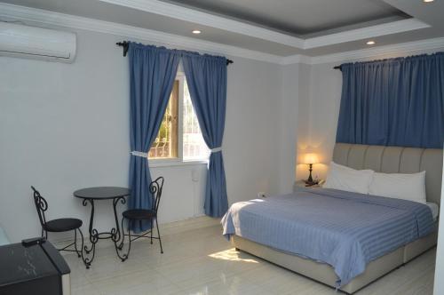 한라호텔 Halla Hotel - last minute hotel in Angeles City