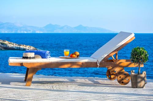 Villa Dejavu Vrahos by Villa Plus — 4-Star Luxury Hotel in Agios Nikolaos, Greece