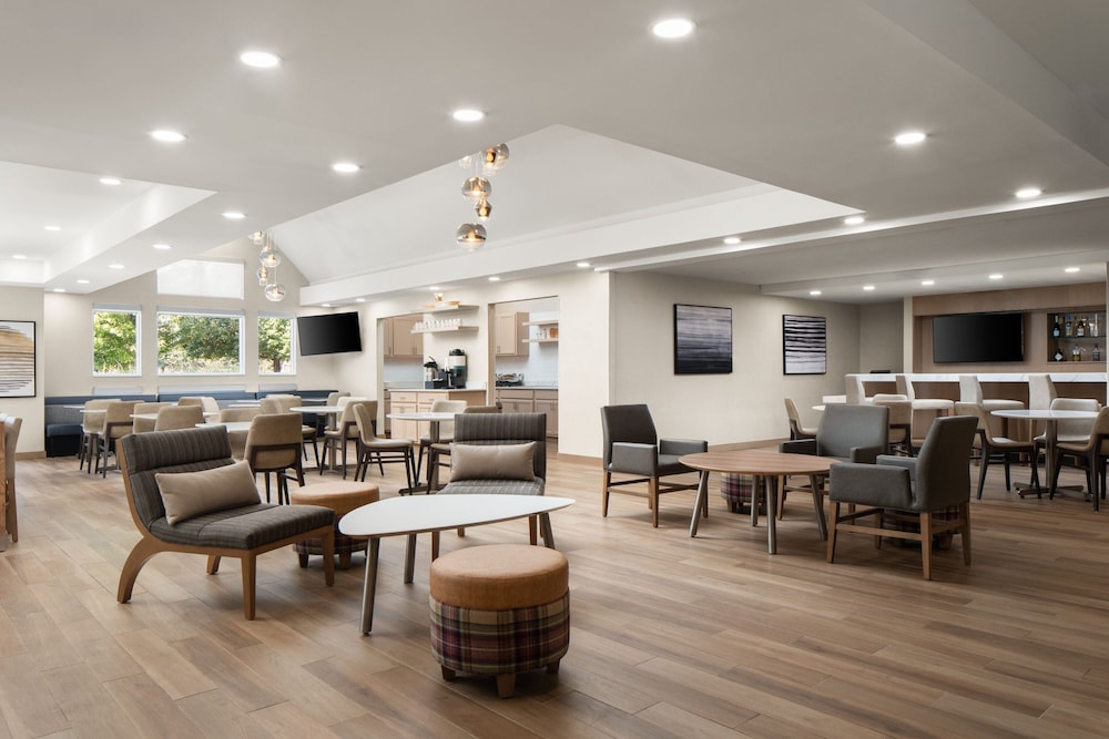 Residence Inn by Marriott Holland - photo 2