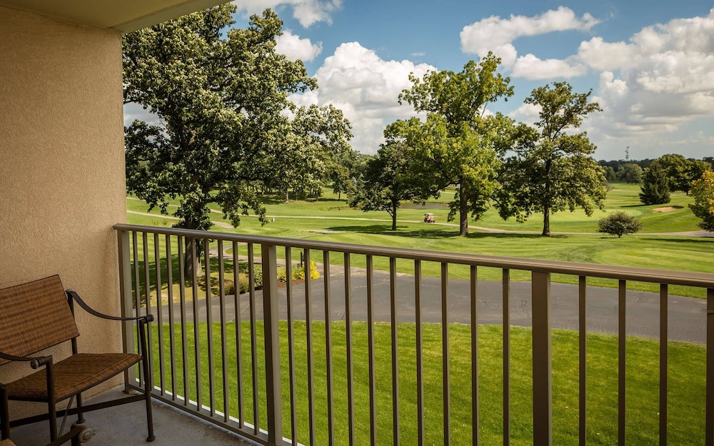 Eaglewood Resort and Spa - photo 57